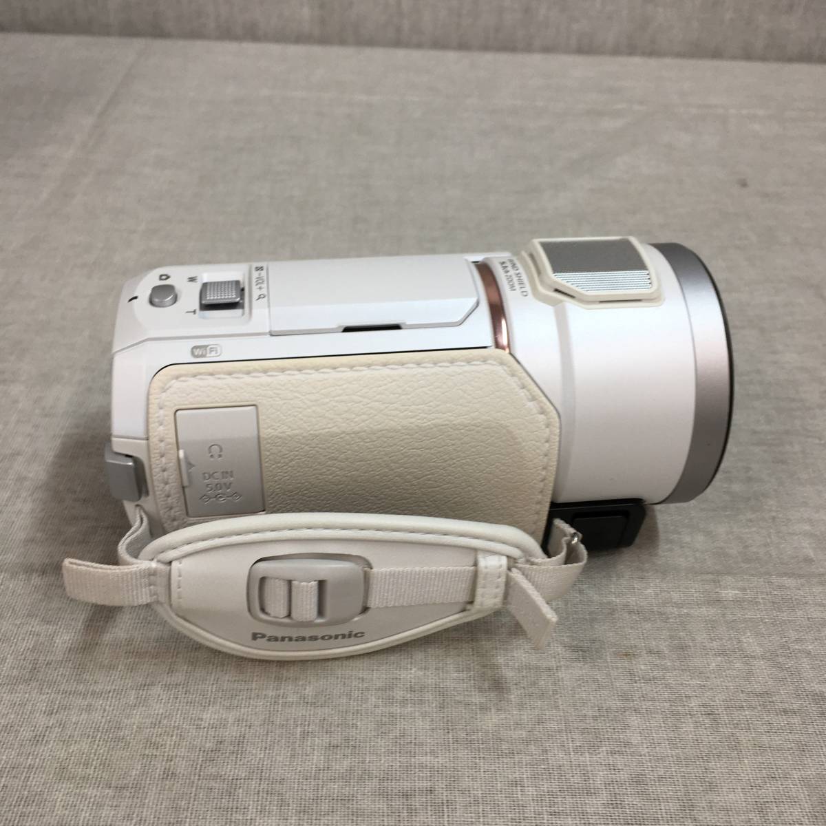 79%OFF!】 展示品 パナソニック 4K ビデオカメラ VX2M 64GB 光学24倍