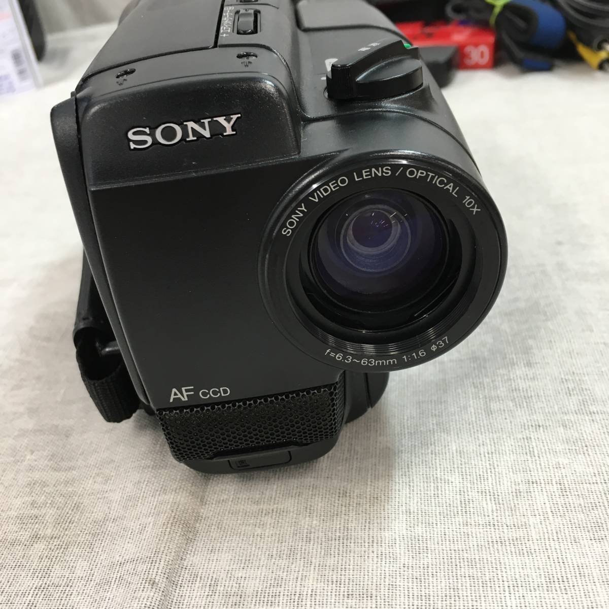 現状品 ソニー CCD-TR250 8mmビデオカメラ(8mmビデオ再生機) Video8の画像8