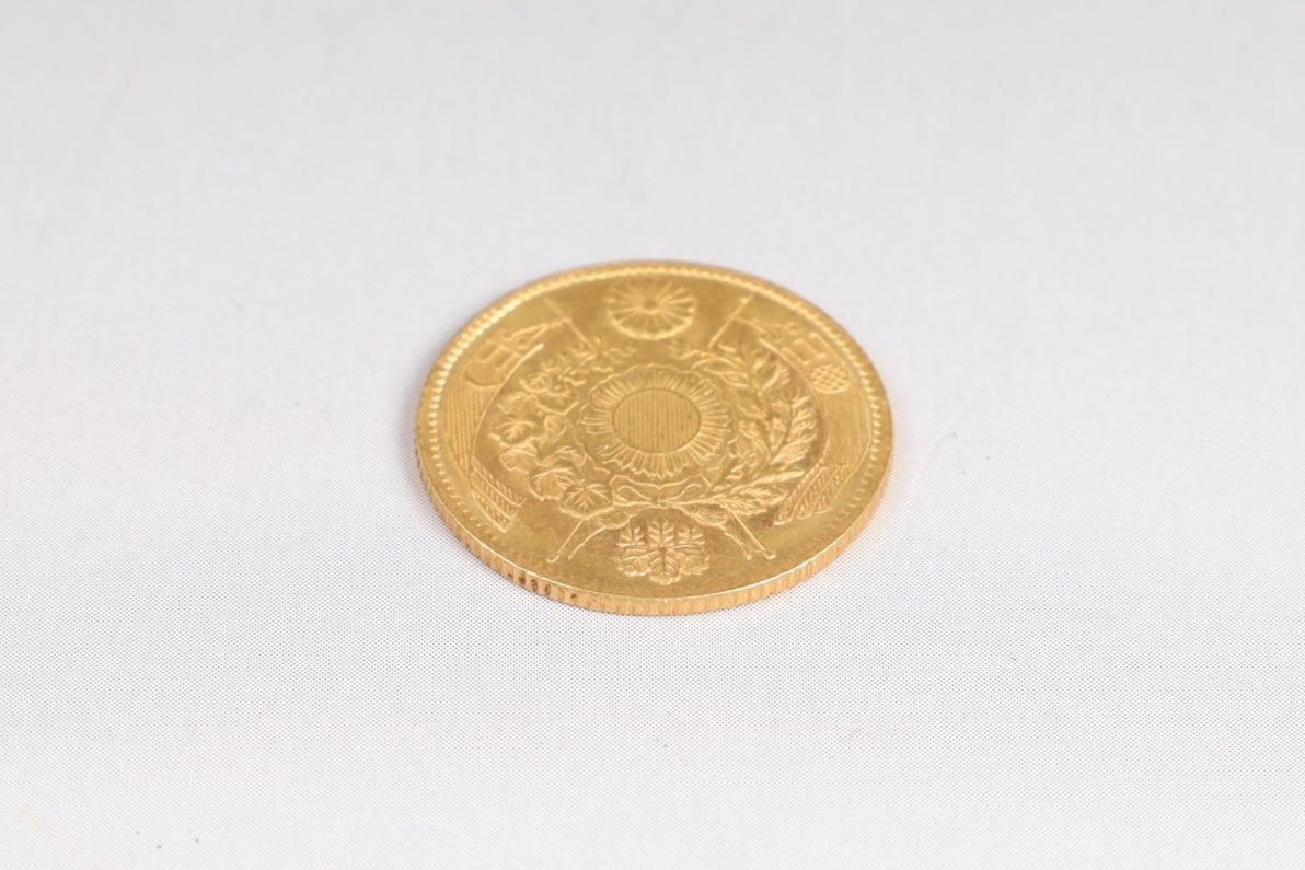 旧2円金貨 明治3年 重さ：約3.3g 旧二圓金貨 明治三年 近代金貨 コイン 古銭 貨幣_画像4