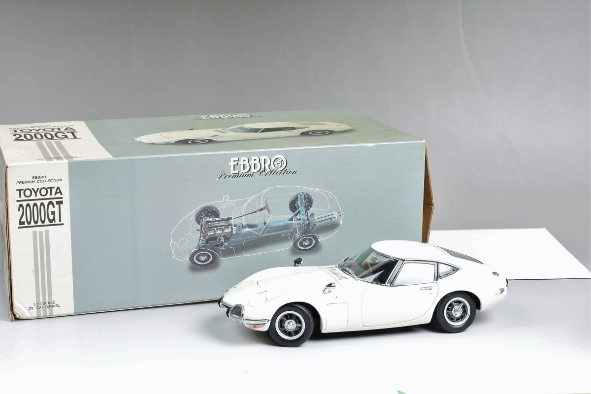 EBBRO エブロ TOYOTA トヨタ2000GT 1/24 プレミアムコレクション ボディカラー白 取扱説明書有り_画像1