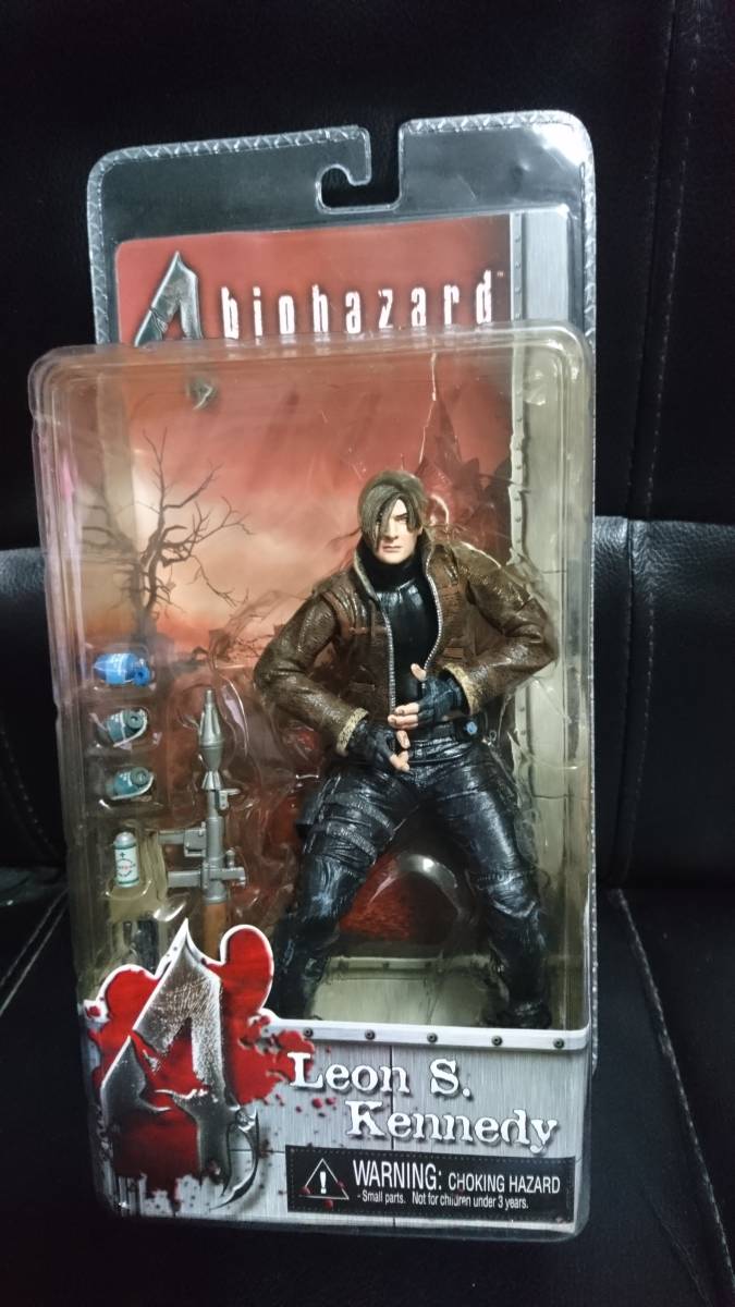 ネカ NECA バイオハザード 4 レオン S ケネディ-