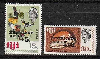  フィジー 1972年付加金付き・台風２種完未の画像1
