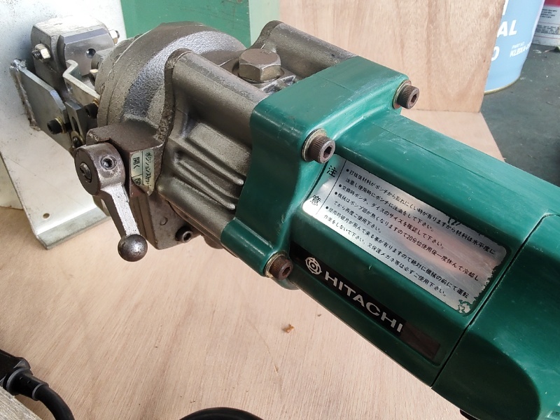 HITACHI 日立工機 電動油圧パンチャー CP14 穴あけ パンチャー HITACHI 日立工機 電動油圧パンチャー CP14 穴あけ パンチャー
