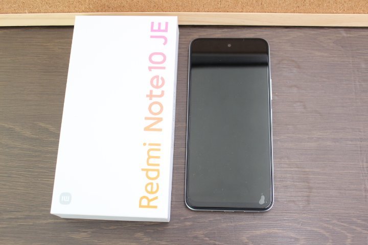 au Xiaomi Redmi Note 10 JE XIG02 クロームシルバー 利用制限○ SIMロック解除済み
