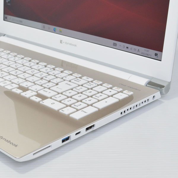 超美品□dynabook T6 P1T6RPEG Core i7 1165G7 2.8GHz/メモリー8GB/SSD