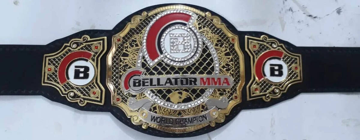 海外 限定品 送料込み Bellator MMA ベラトール チャンピオン 優勝 ベルト 高品質 等身大サイズ レプリカ 10