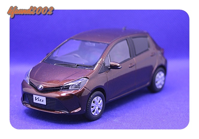 TOYOTA　Vitz Color sample　トヨタ ヴィッツ 　カラーサンプル 色見本ミニカー 店舗展示用 非売品　箱付　良品　_画像1