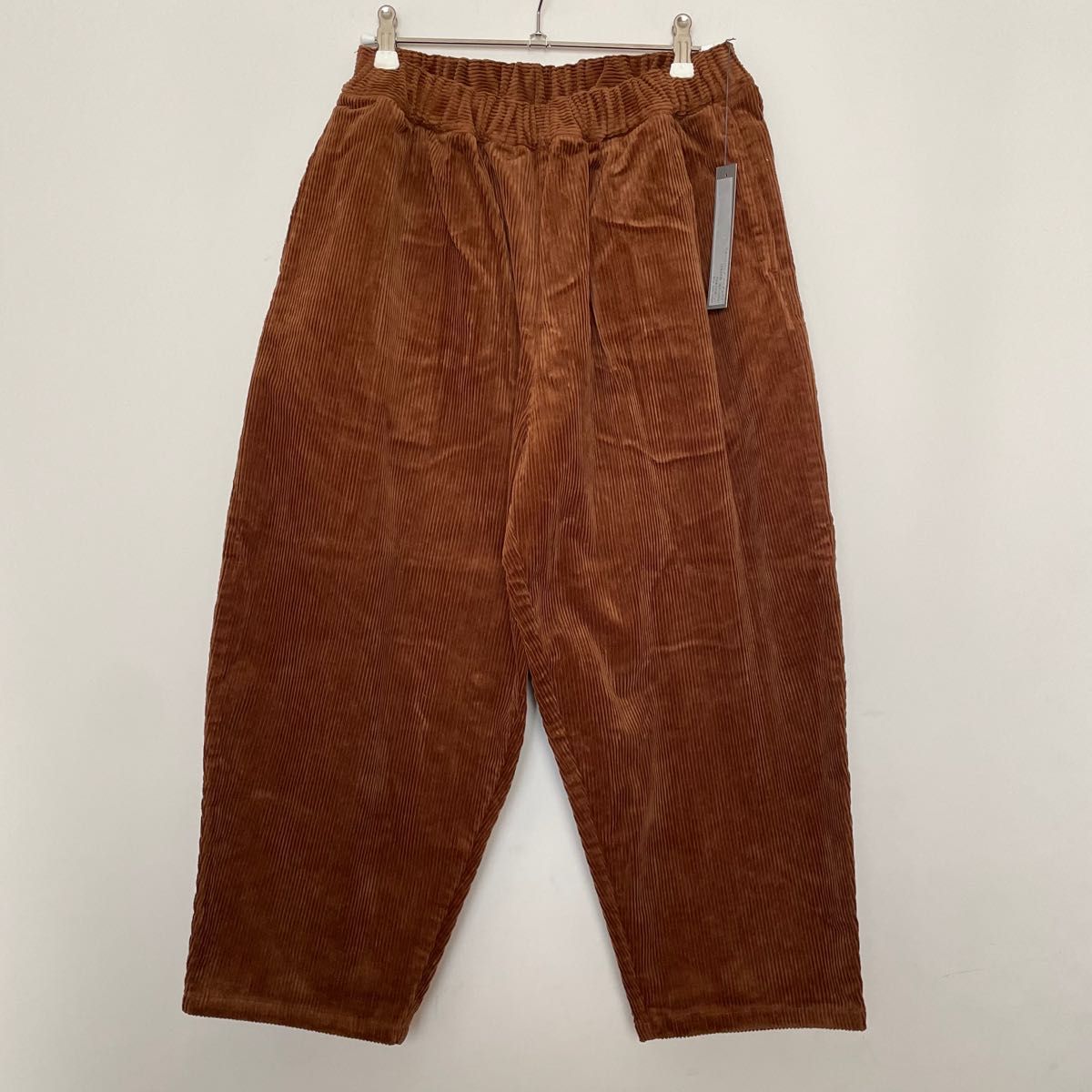 新品タグ付き tandey オローネ バルーンパンツ コーデュロイ ブラウン
