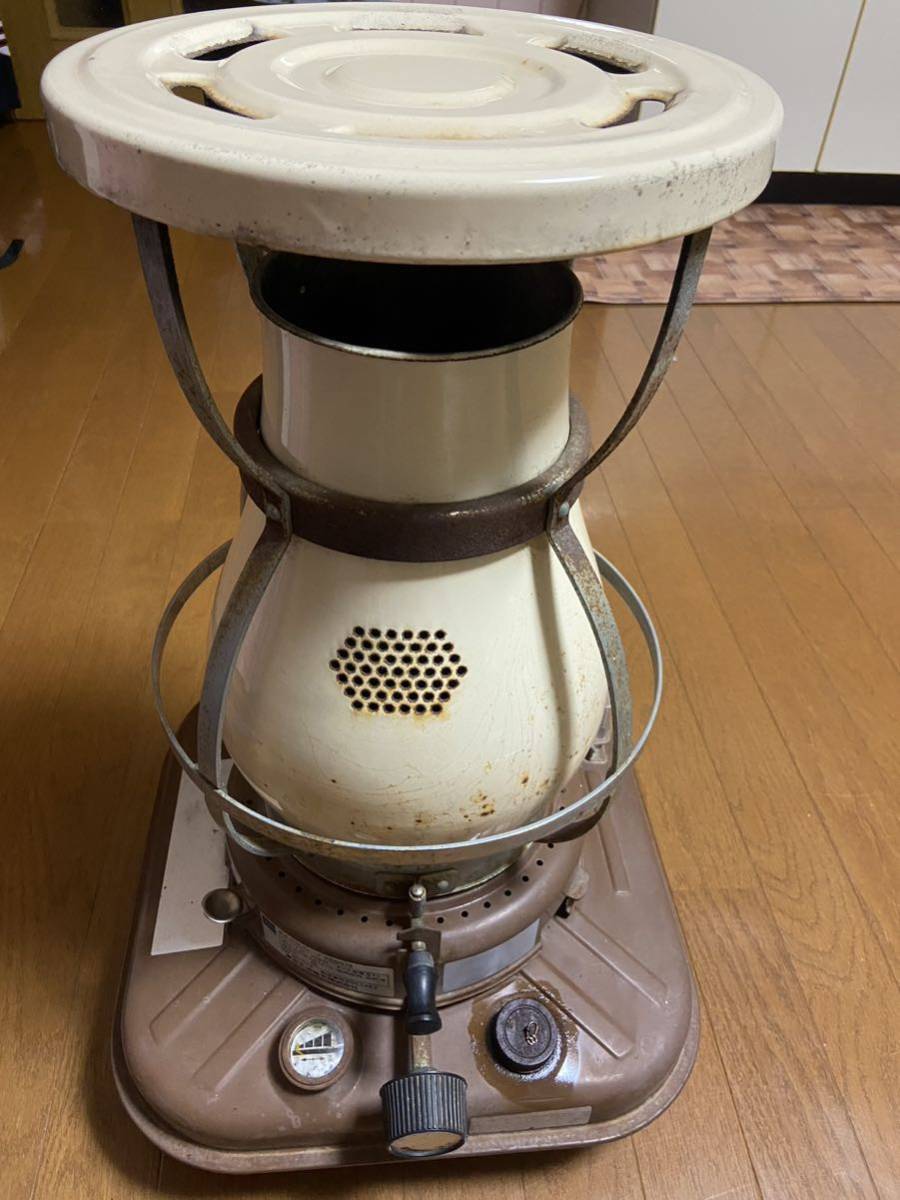 信頼】 【TOSHIBA】 ビンテージ石油ストーブ 東芝 芯交換しました 東芝