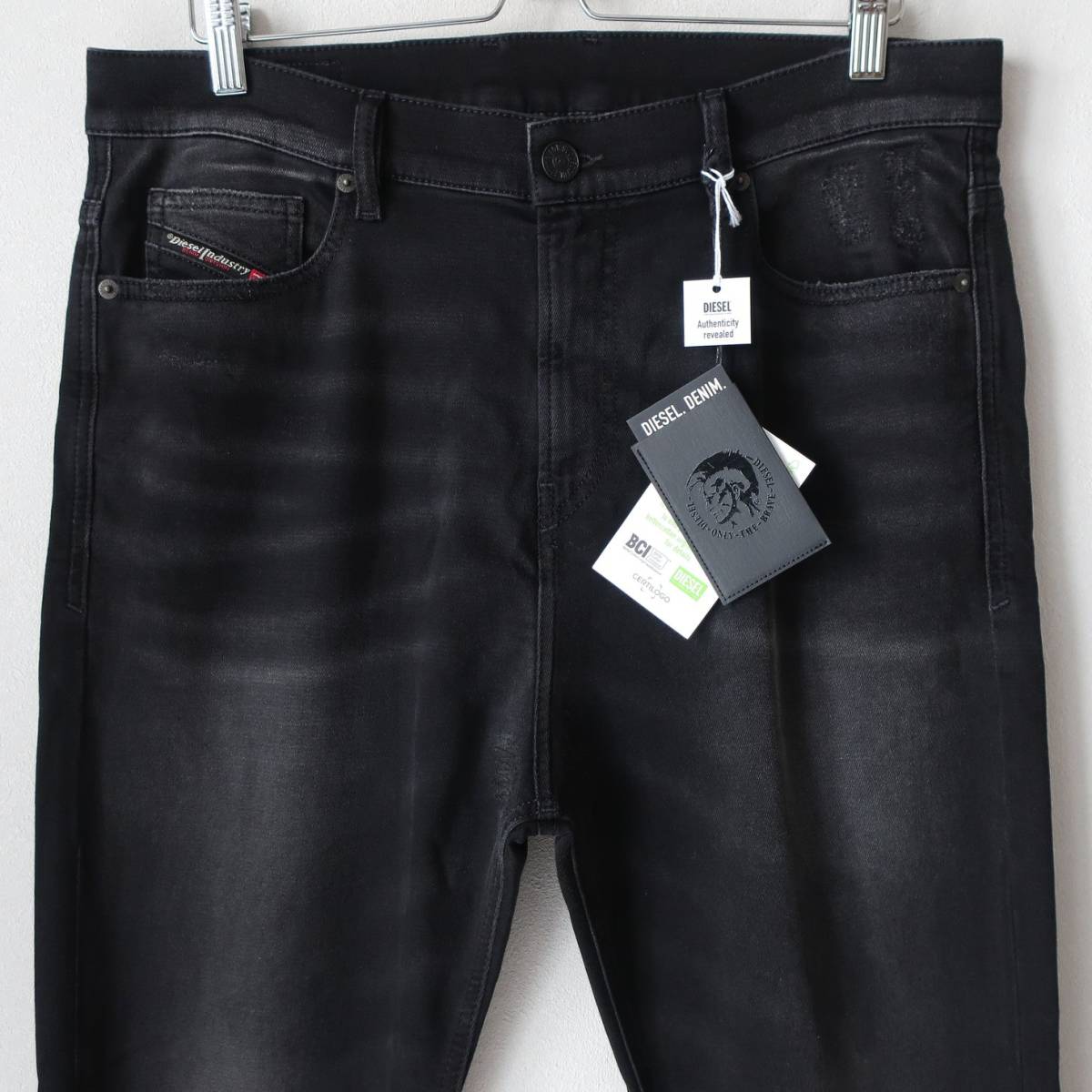新品 ディーゼル DIESEL ジョグジーンズ D-VIDER-T ストレッチ