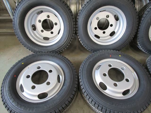 送料無料　新品スタッドレス　195/75R15　DUNLOP　LT03　いすゞエルフ用　TM15×5J　116.5-8TC　5穴　両面再塗装　6本セット_画像2