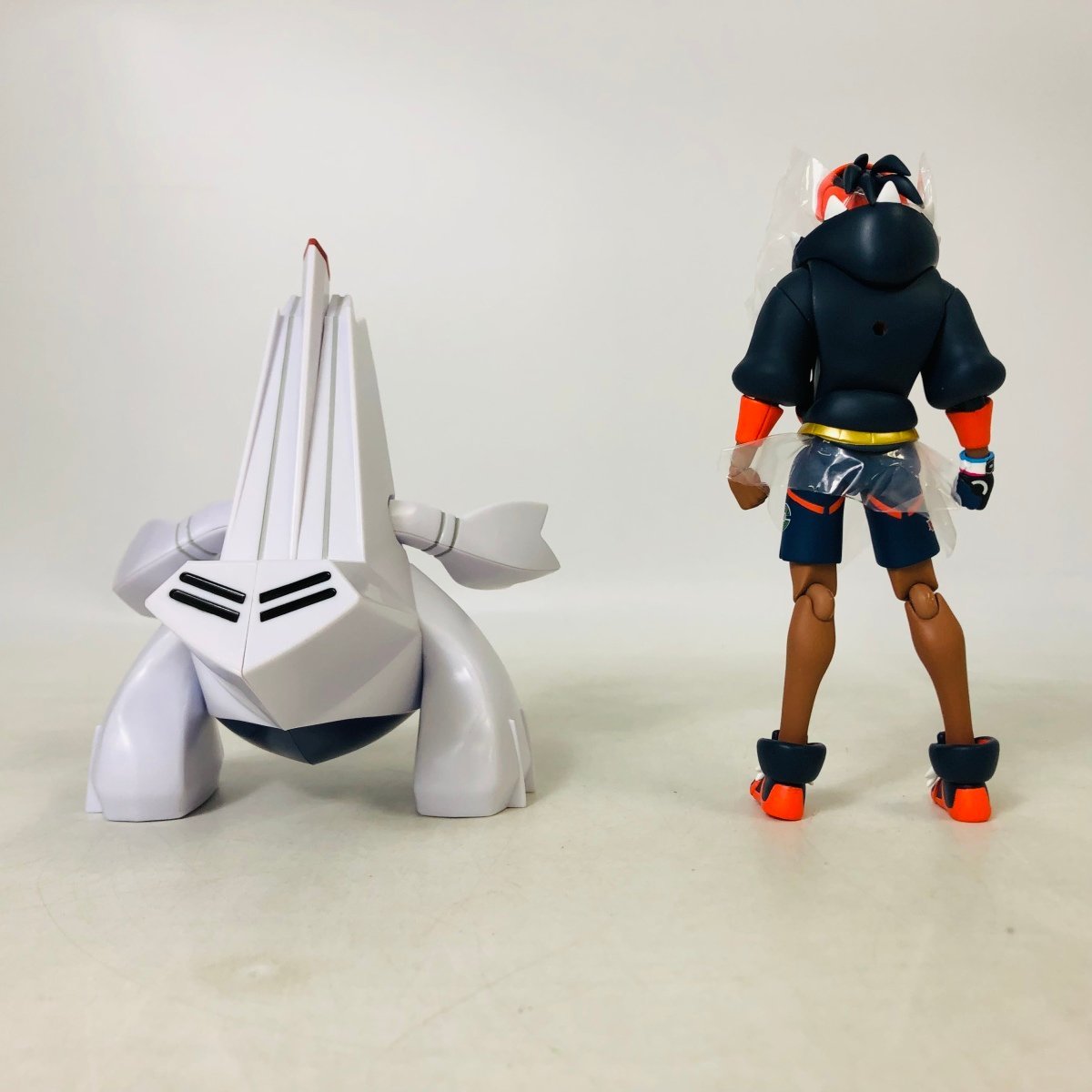 キバナ ポケセン限定スニーカー 新品セール www.doblemagnum.com
