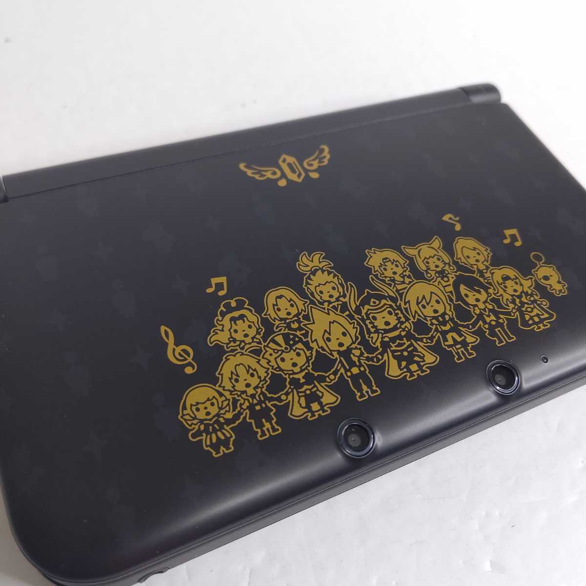 ニンテンドー3DS LL シアトリズムファイナルファンタジー 限定モデル　極美品