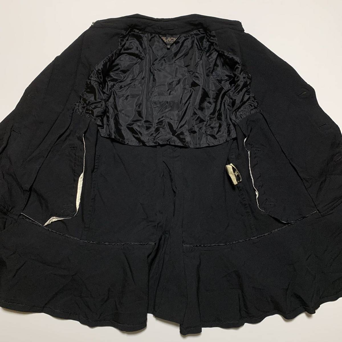 ☆美品 ブラック コムデギャルソン BLACK COMMEdesGARCONS ポリエステル 縮絨 トレンチコート 黒 size S 日本製 川久保玲  ジュンヤワタナベ