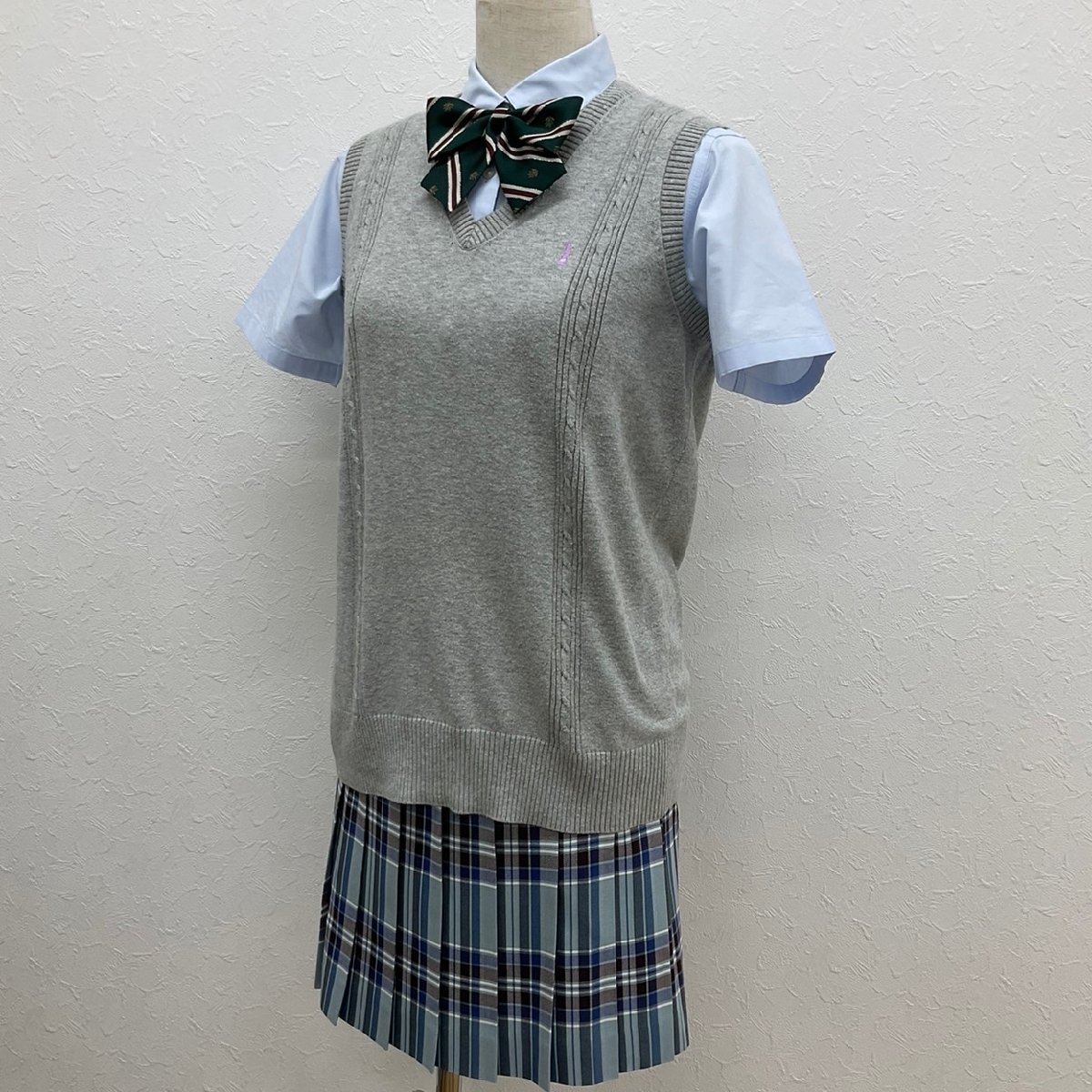 UT79-3 () 女子学生品 4点セット /11/13/W72/EASTBOY/ベスト/ブラウス