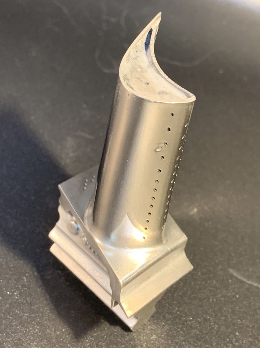 CFM56 高圧タービンブレード HPT Turbine Blade / Polished CFM56 高圧タービンブレード HPT Turbine Blade / Polished