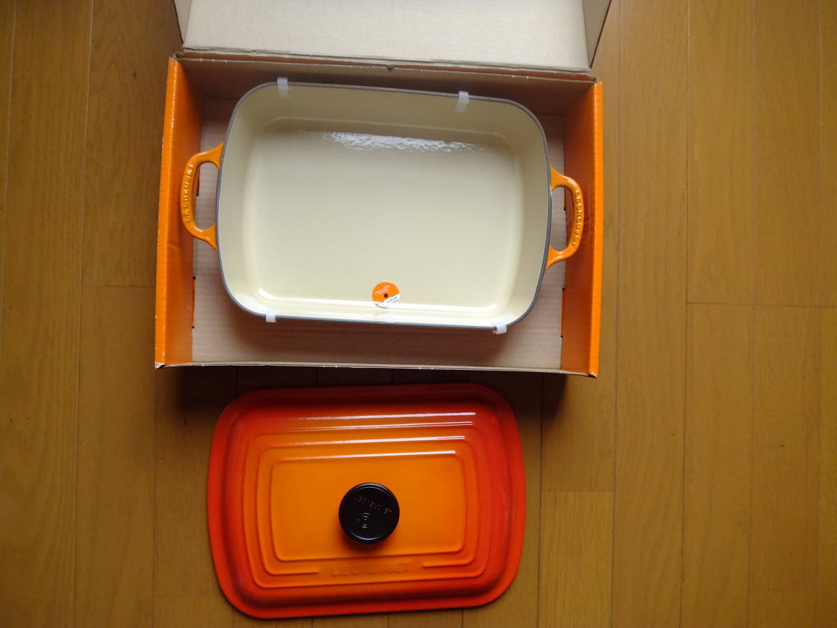 ルクルーゼ LE CREUSET ココット・レクタンギュラー 29cm　オレンジ 鋳物　未使用_画像1