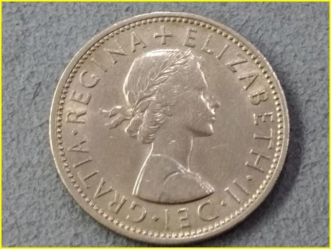 【イギリス 2シリング 硬貨/1954年】 英国 TWO SHILLINGS 白銅貨/エリザベス2世/旧硬貨/コイン/ 古銭の画像4