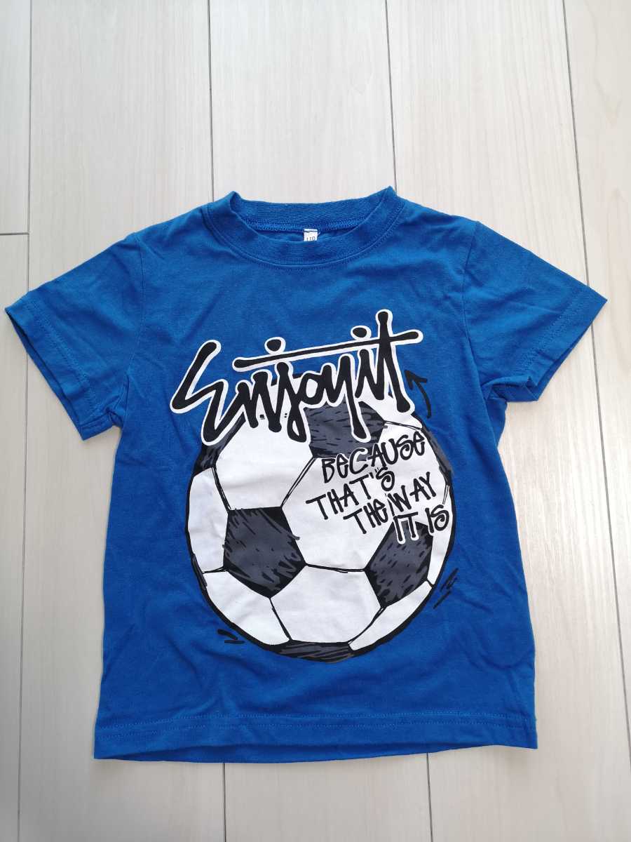 しまむらのサッカーボール柄Tシャツ　110 100の方に☆_画像1