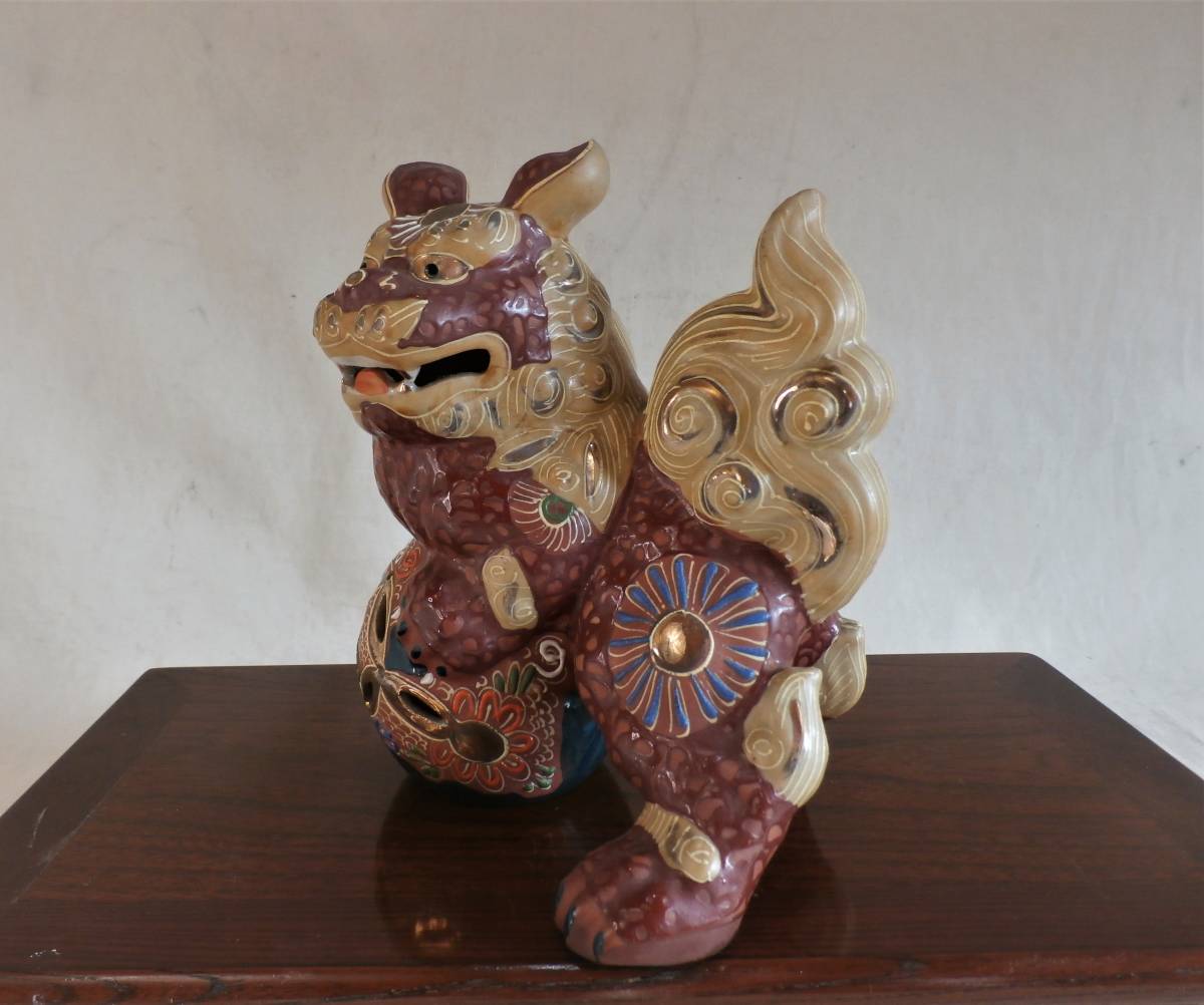  Kutani lion Tang lion ornament handicraft gold ... thing . except .T old house warehouse coloring Tamanori lion ceramics and porcelain . dog si-sa- fine art 