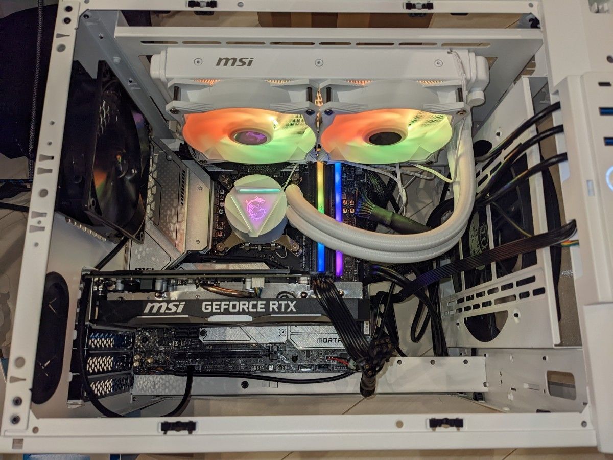 メーカー直送】 window10 おしゃれゲーミングPC[i5 ライトゲーミング