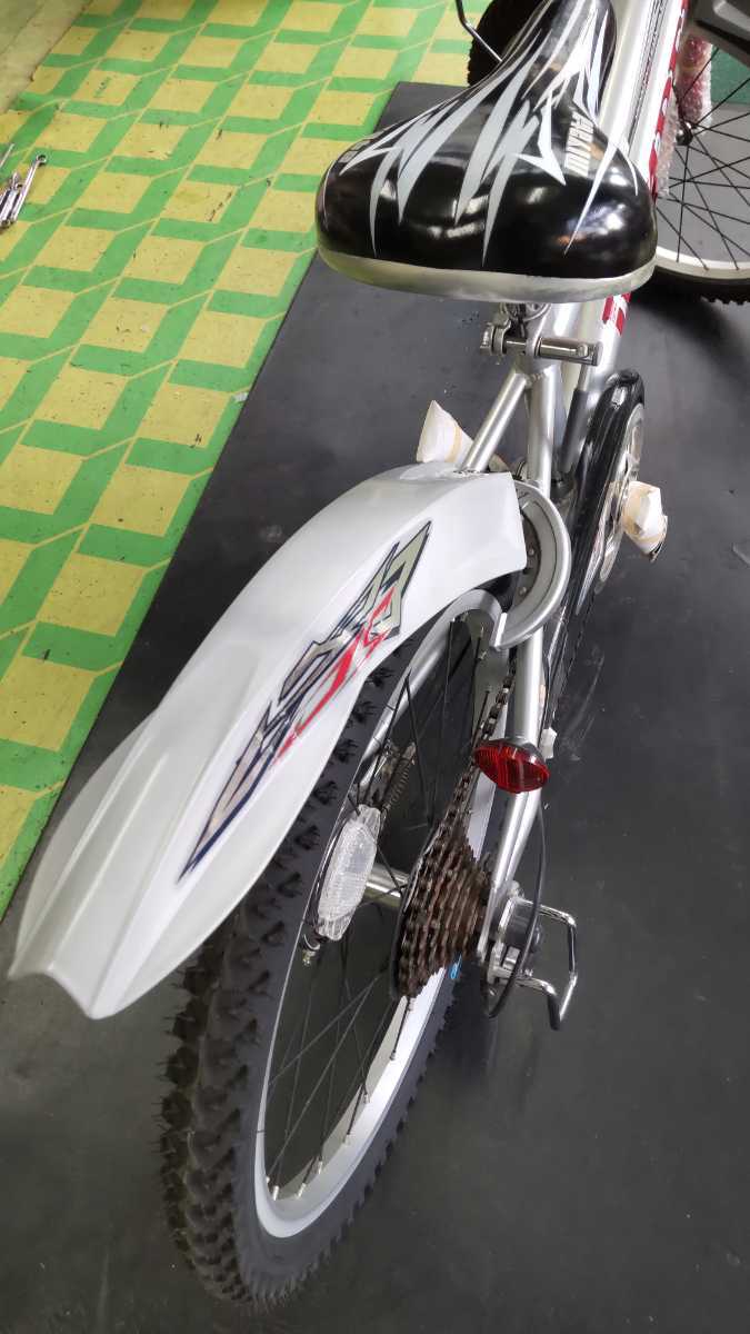 6120円 値下げ 未使用車ミヤタ自転車ジャンパージュニア20 6段 6120円 値下げ 未使用車ミヤタ自転車ジャンパージュニア20 6段