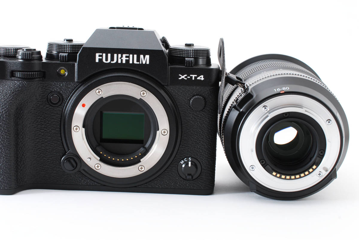 ショット数4回 保証書付 未使用品級 FUJIFILM ミラーレス デジタル