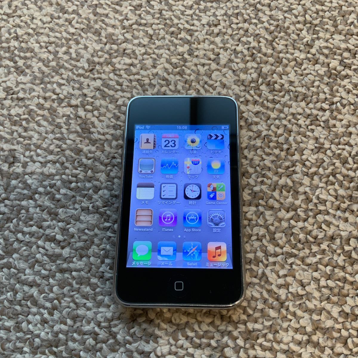 【送料無料】iPod touch 第3世代 64GB Apple アップル　A1318 アイポッドタッチ 本体_画像2