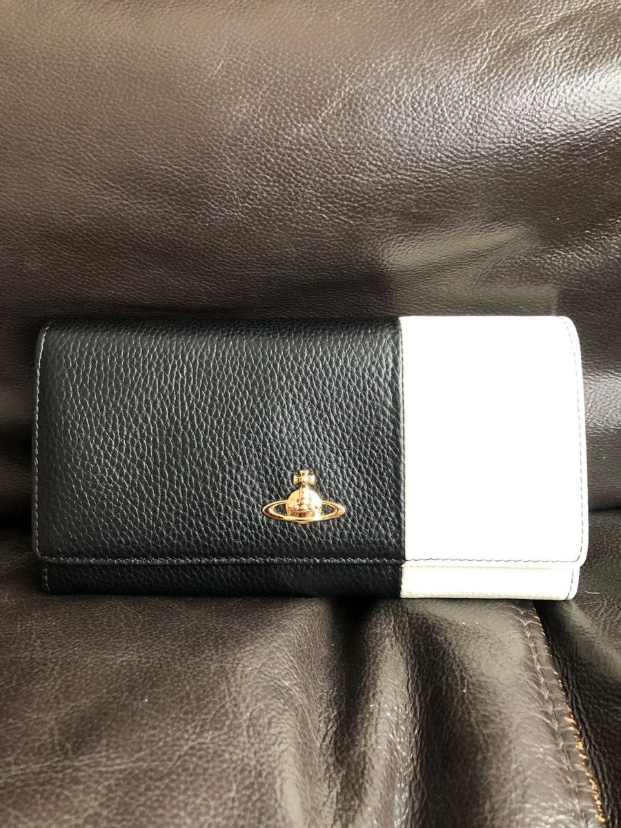 新品】◇Vivienne Westwood◇レザー長財布☆ チェーンウォレット