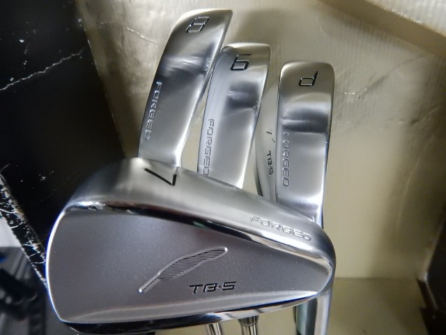 I[119444]フォーティーン TB-5FORGED/NSPRO ZELOS7/R/4本セット