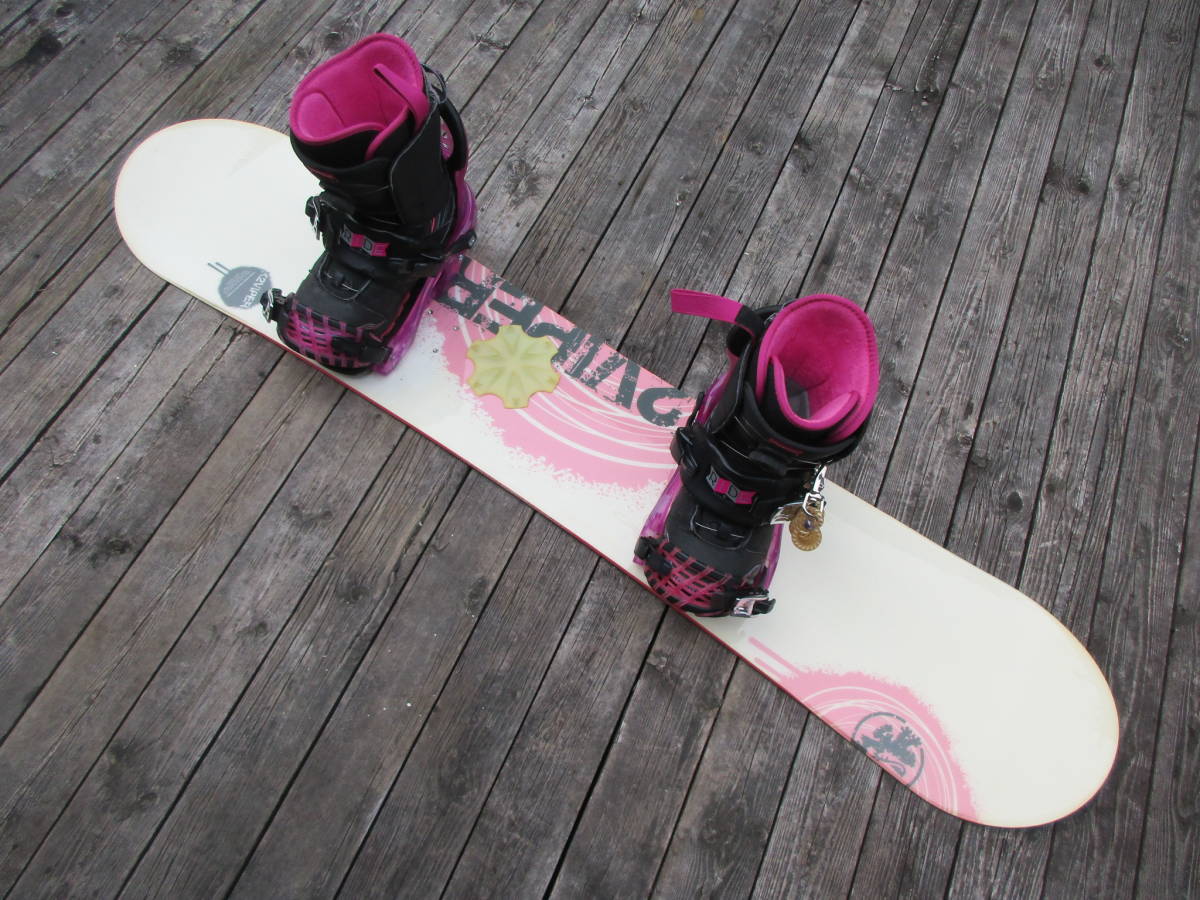 【内祝い】スノーボード女性用 スノーボート 3点セット K2 VIPER 138cm & バイン RIDE & BOA