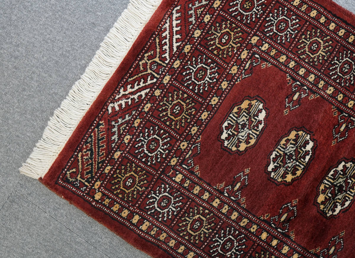 100×61cm【パキスタン手織り絨毯】 カーペット、ラグ、マット 