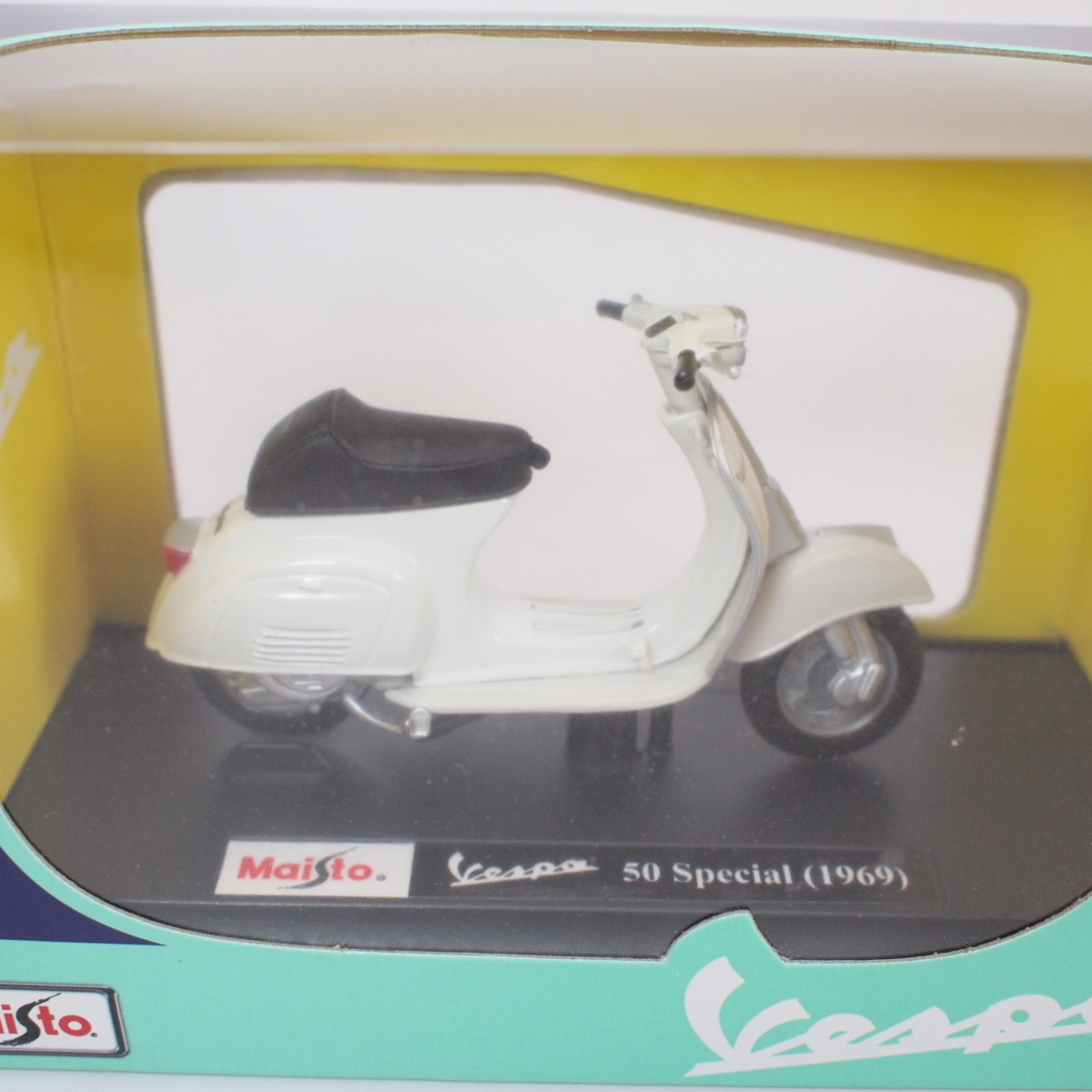 Model Vespa 50 Special (1969) ベスパ モデルカー ミニカー コレクション インテリア マニア Maisto_画像2