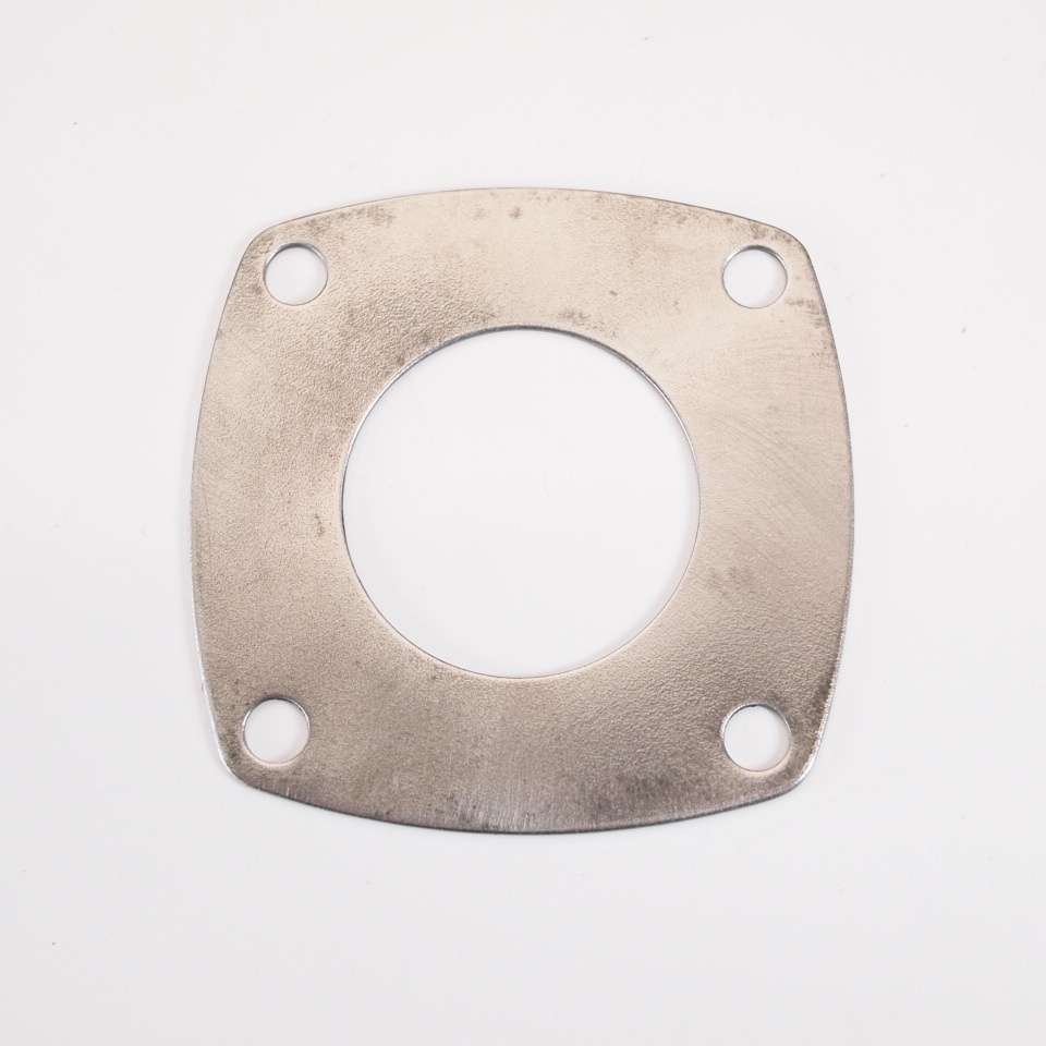 Cover Sheet bearing driveshaft rear wheel for Lambretta ランブレッタ リアハブベアリング部分のメタルシート_画像1