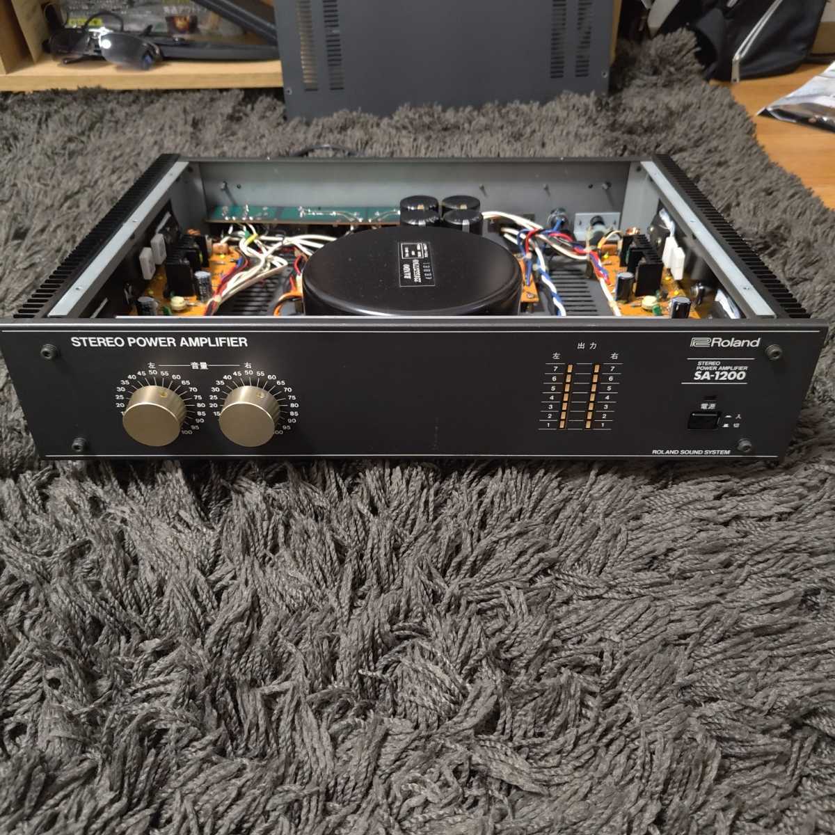 Yahoo!オークション - ROLAND SA-1200 パワーアンプ Yahoo!オークション - ROLAND SA-1200 パワーアンプ