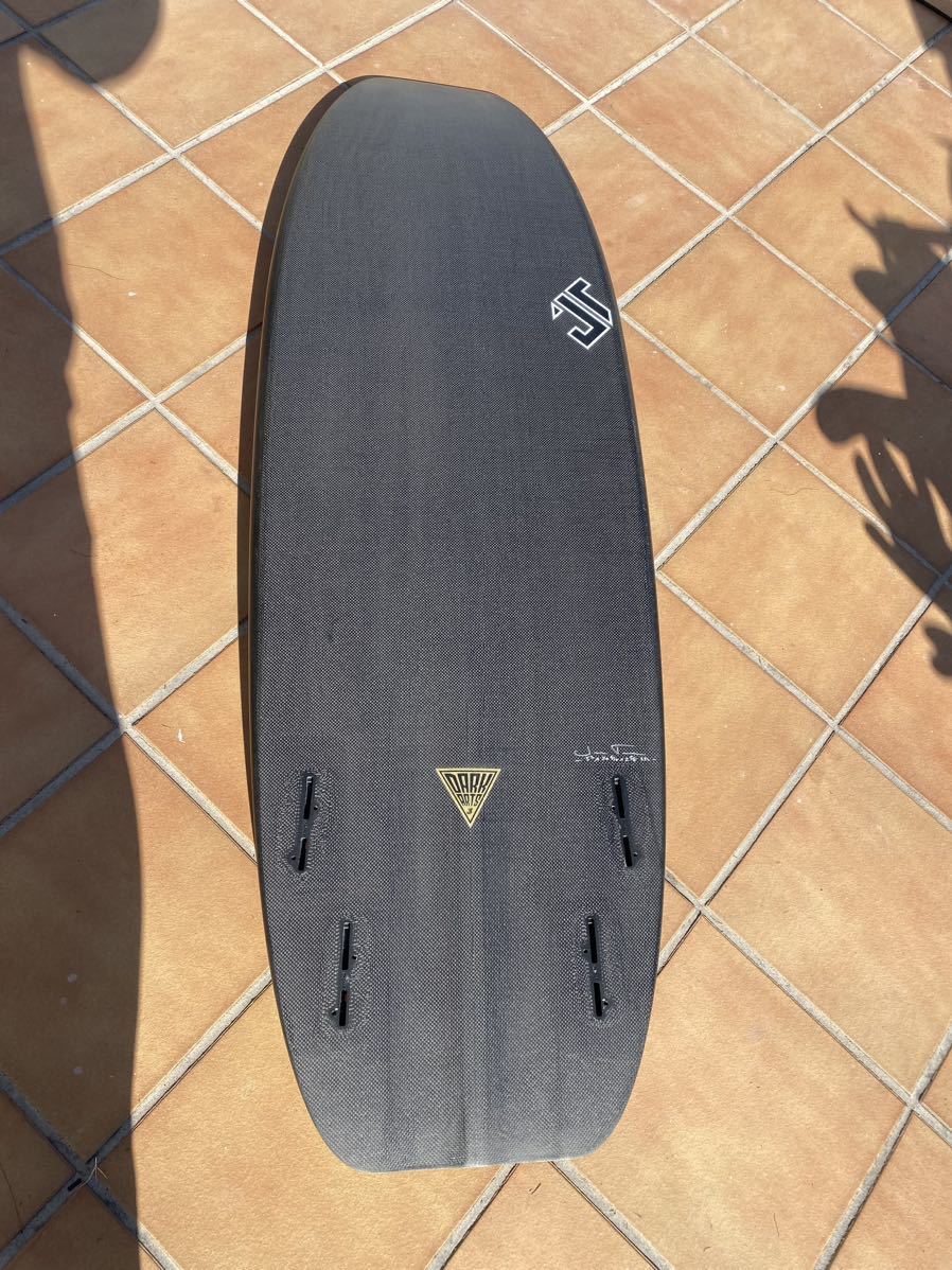 Yahoo!オークション - 美品DarkArtsダークアーツ JT Coffin 5'3. 35L Yahoo!オークション - 美品DarkArtsダークアーツ JT Coffin 5'3. 35L