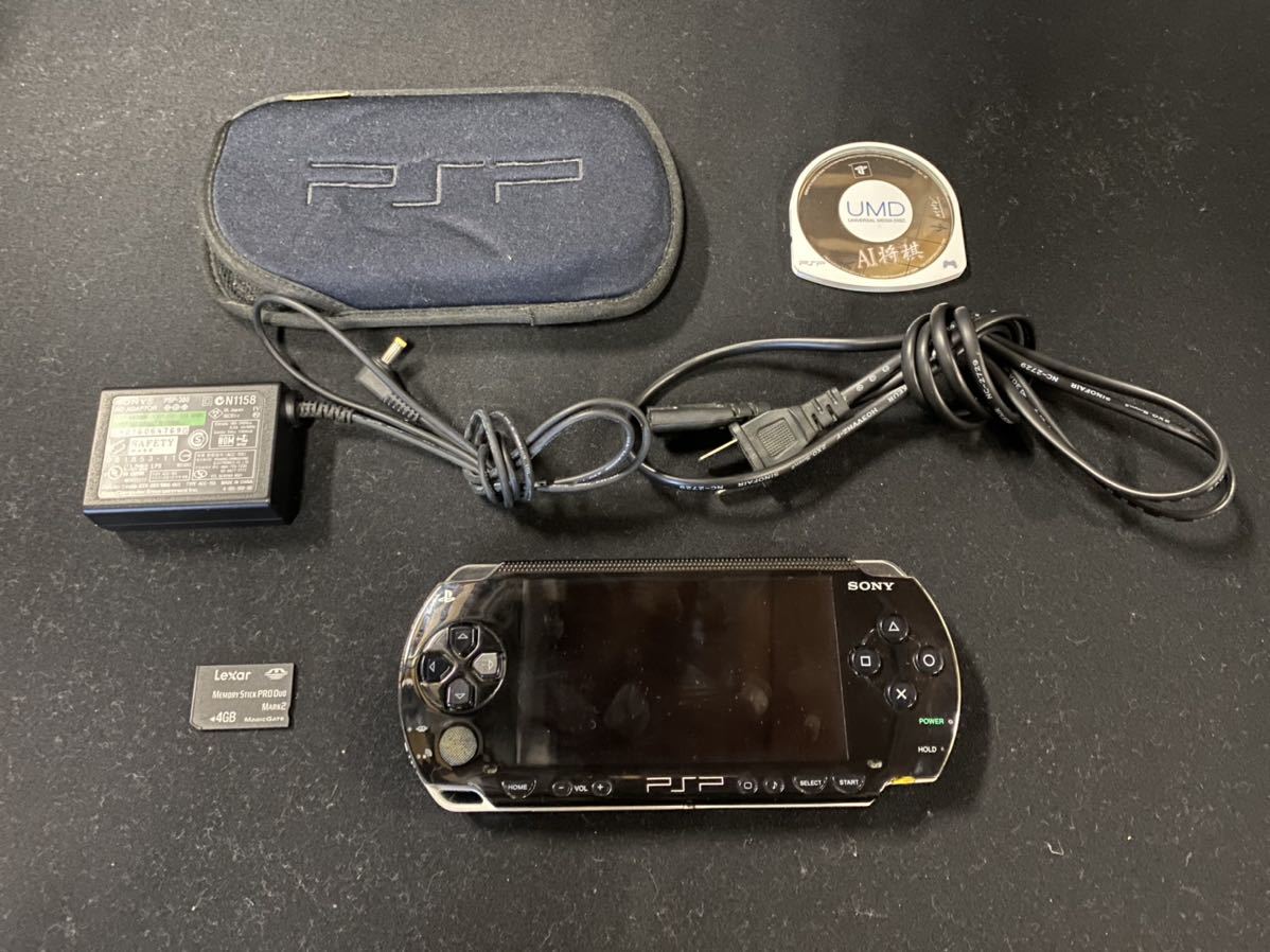 公式 PSP1000 本体 +ケーブル +メモリースティック32MB +512MB cominox