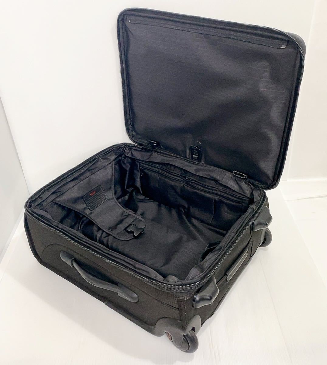 【良品】TUMI トゥミ　キャリーバッグ キャリーケース 22021DH ビジネスバッグ