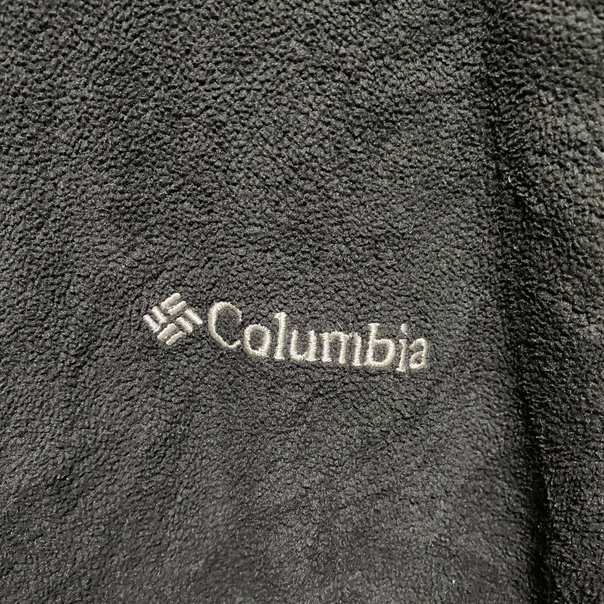 アメリカ古着　Columbia　コロンビア　フリースジャケット　ハーフジップ　刺繍　ブラック　【K25】