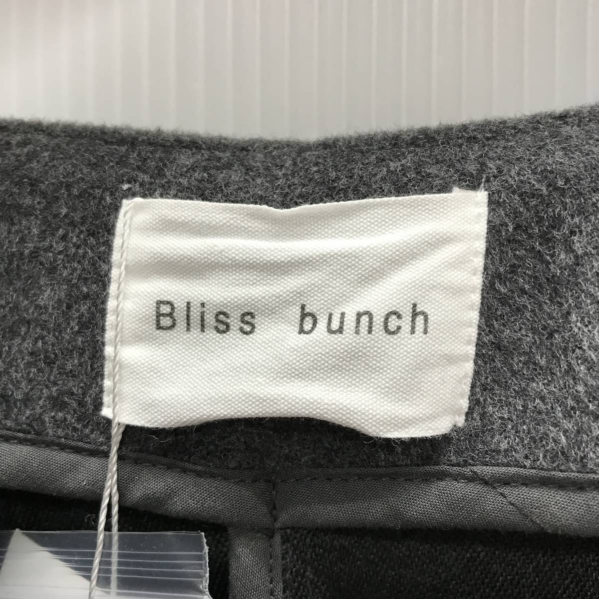 /F/ Bliss bunch チャコール ノーカラーコート ボタン カジュアル 通勤 Z618-410 レディース アウター羽織り シンプル ブリスバンチ_画像2