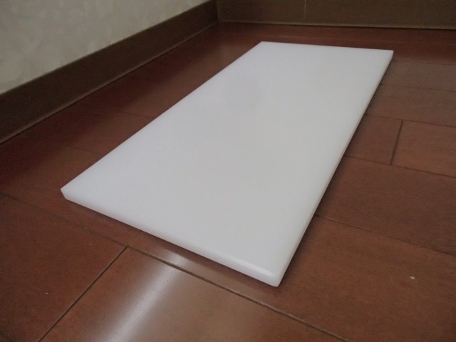 即落札　プラスチックまな板　900×500×30㎜　新品未使用　業務用　プラスチックまな板　まな板　まないた　特価　日本製_画像1