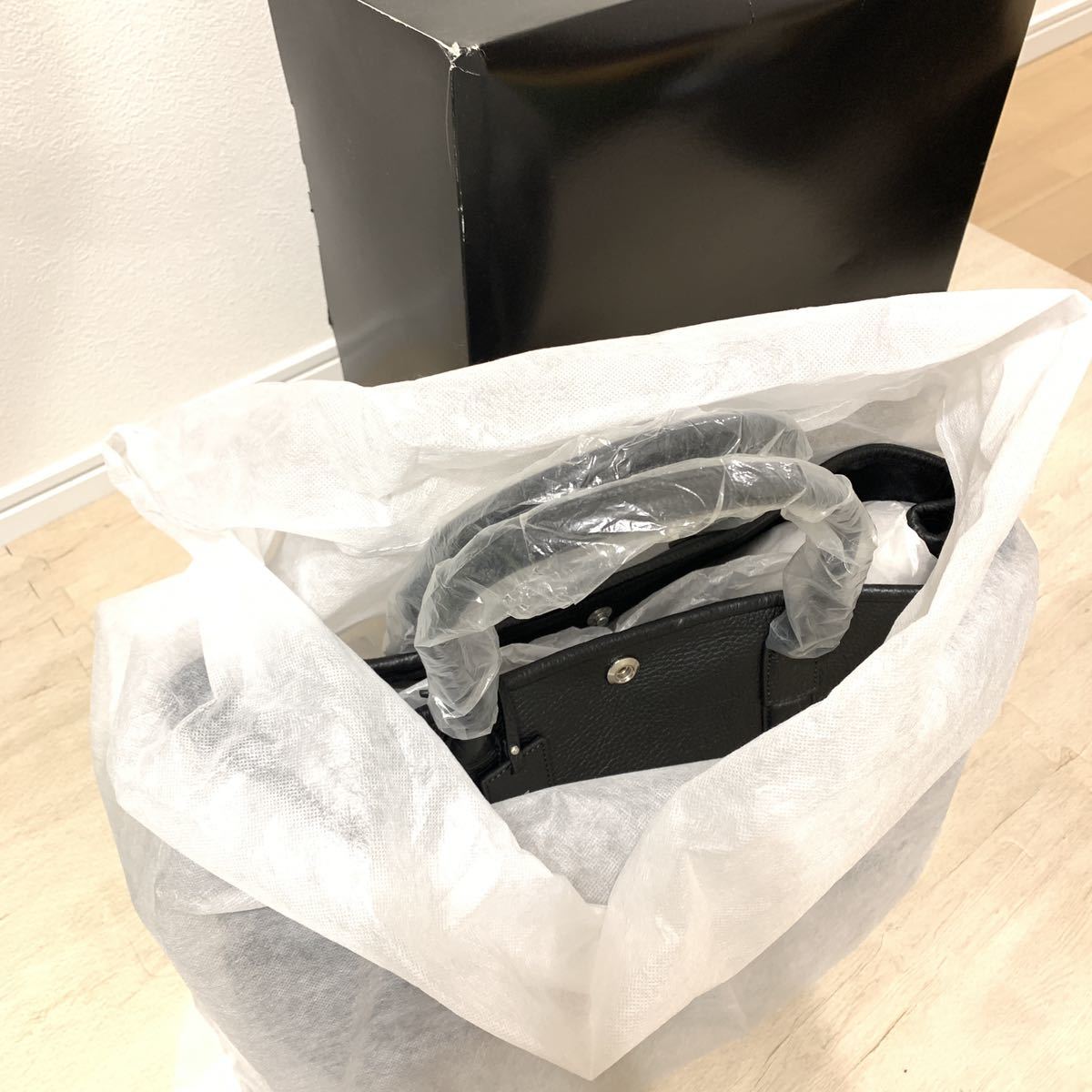 メルセデスベンツ バーニーズニューヨーク コラボ トートバッグ メルセデスベンツ バーニーズニューヨーク コラボ トートバッグ