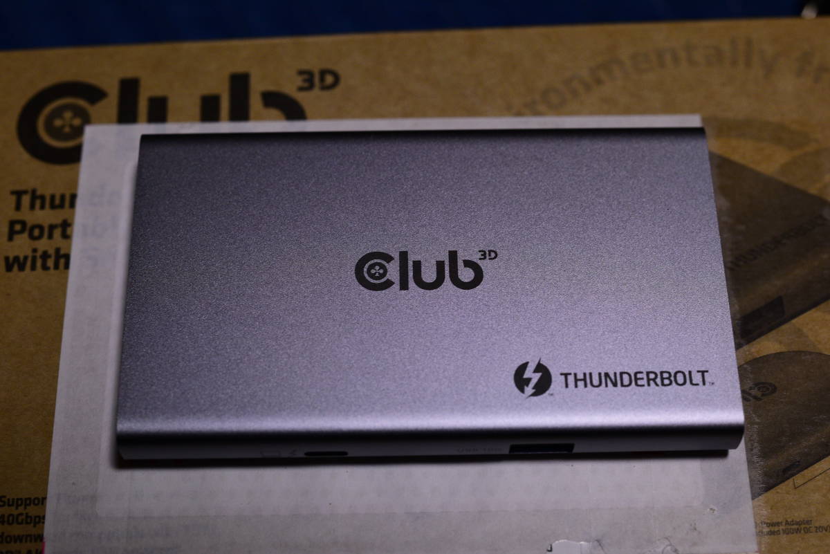 Club 3D Thunderbolt 4 ポータブル ハブ 40Gbps CSV-1580 eprocurement