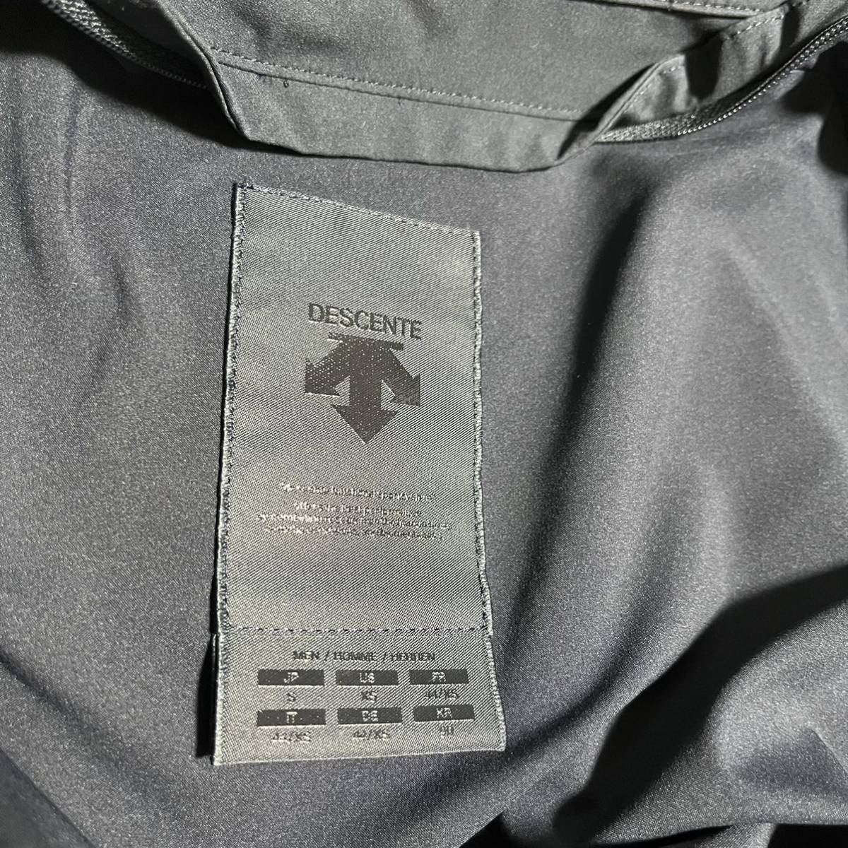 状態良 DESCENTE ALLTERAIN HARD SHELL HARRINGTON JACKET デサント
