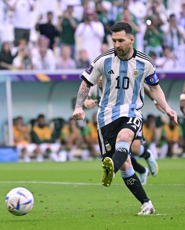 22アディダス アルゼンチン代表 メッシ オフィシャルマーキング ホーム