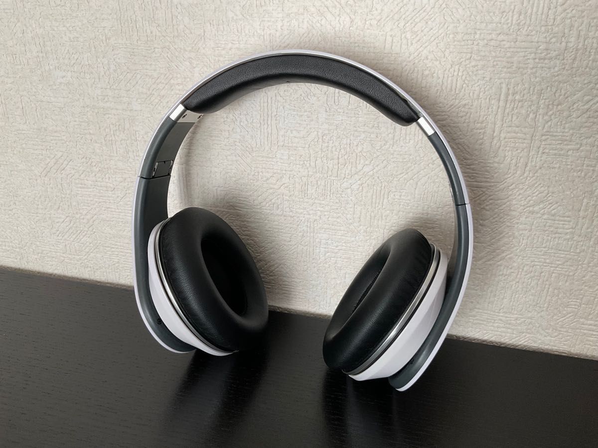 Beats by Dr Dre Studio 白 ホワイト 初期型 ヘッドホン【動作 Beats by Dr Dre Studio 白 ホワイト 初期型 ヘッドホン【動作