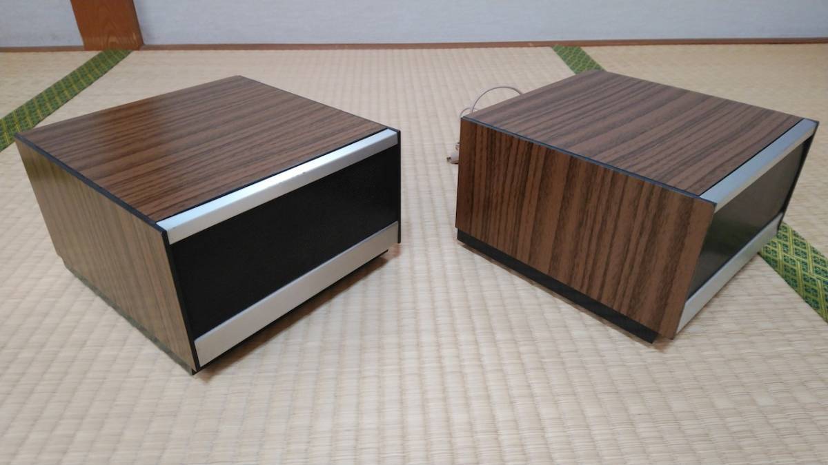 希少オリジナル】Grundig Box 39 グルンディッヒ ボックス 39 希少オリジナル】Grundig Box 39 グルンディッヒ ボックス 39