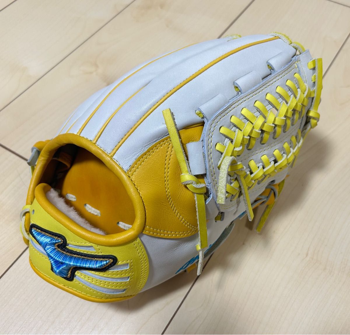 限定】ミズノプロ 軟式 内野用 ダイバーシティブルーラベル