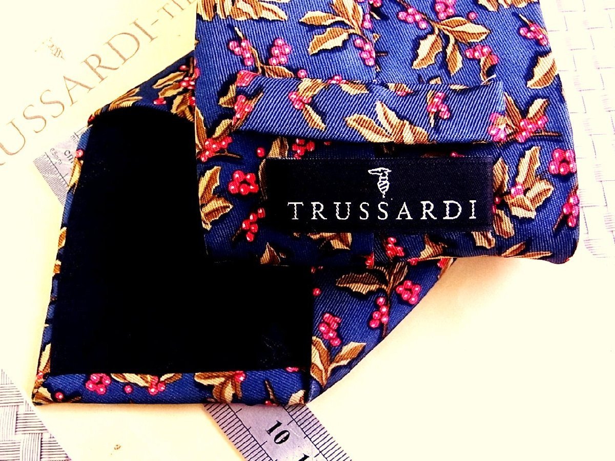 [ stock disposal sale ]* bargain sale *FK0571* Trussardi [ real plant pattern ] necktie *