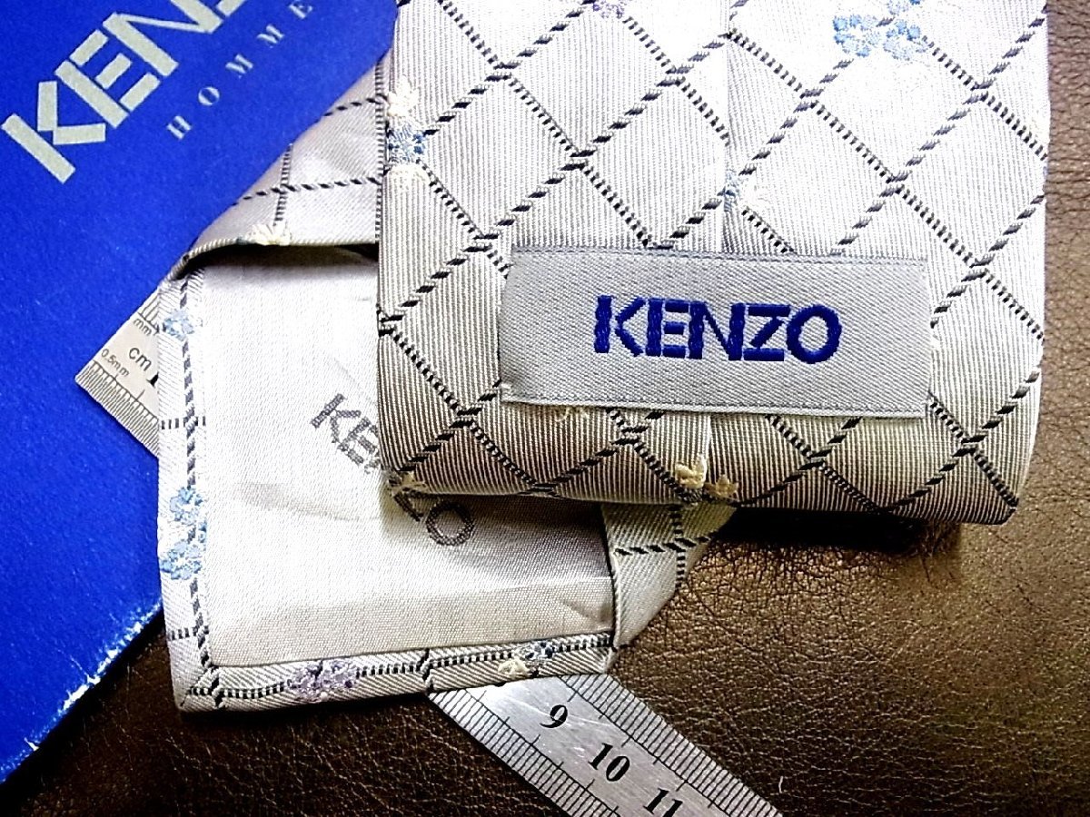 ♪今週の特売980円～♪1099W♪状態並品【KENZO】ケンゾー【花 植物 柄】ネクタイ♪_画像2